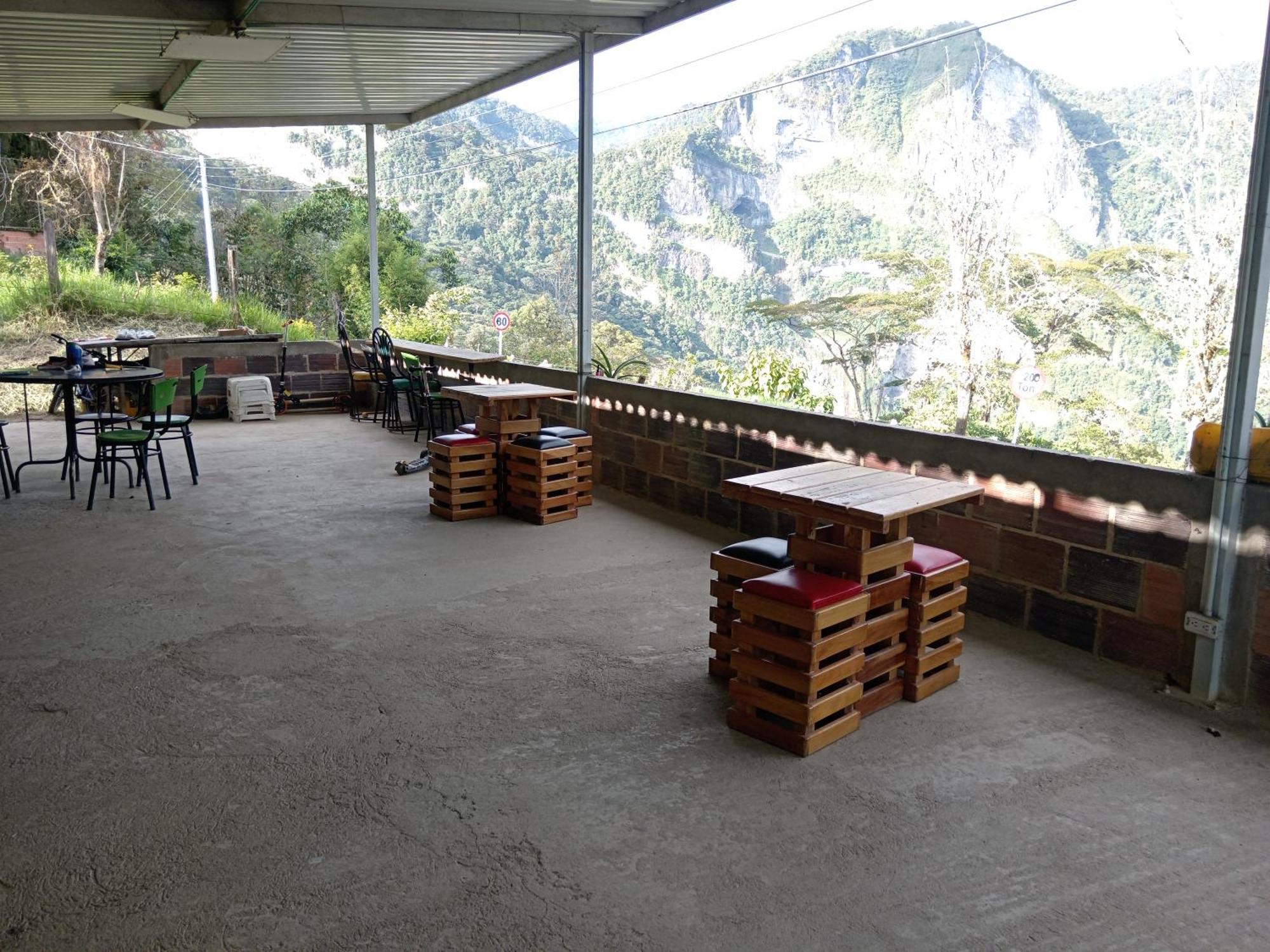 Mirador Ventanas De Tisquizoque Pension Florian  Buitenkant foto